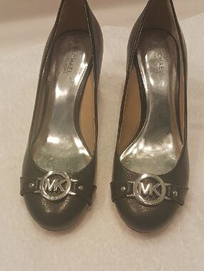 Michael Kors Black Leather Logo Round-Toe Heels
